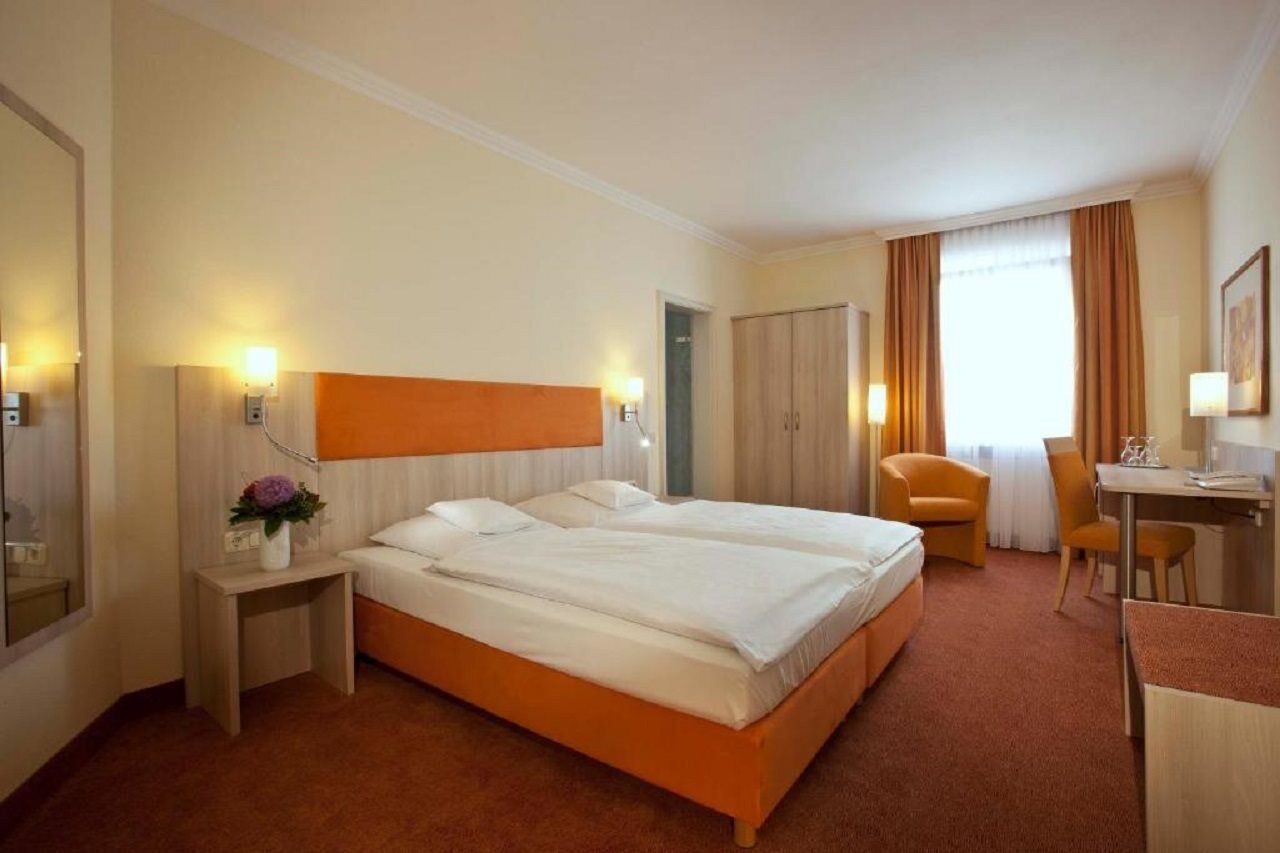 Hotel Bayerischer Hof 5*
