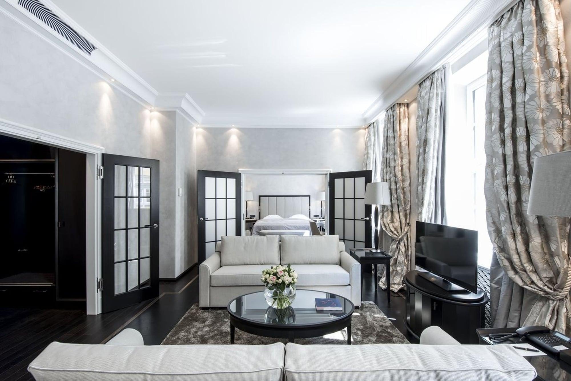 Bayerischer Hof Hotel 5*
